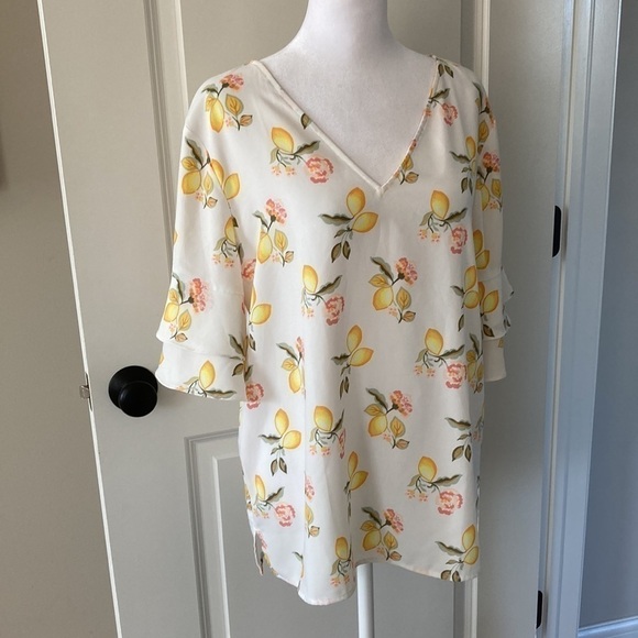 LOFT Outlet medium blouse lemons ruffle sleeves - Picture 6 of 11
